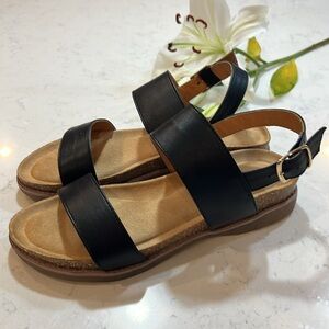 DREAM PAIRS Ankle Buckle Strap Open Toe Wedges Flats Size 7